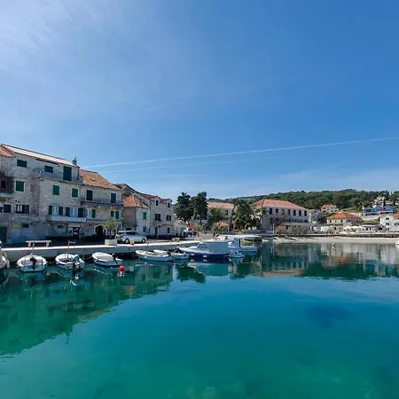 Centar Apartment Postira